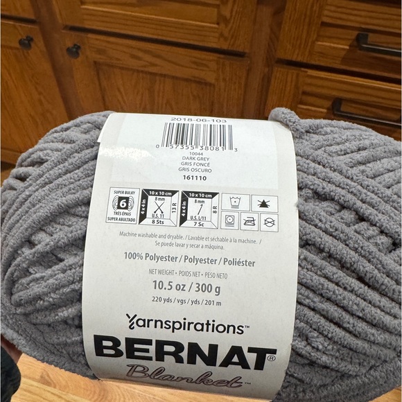 BERNAT Blanket Yarn - Lot of 3 skeins - Picture 3 of 3